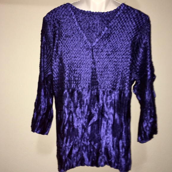 CATO SHINY BLUE LONG SLEEVED TOP WITH WOVEN PATTERN - Picture 3 of 6
